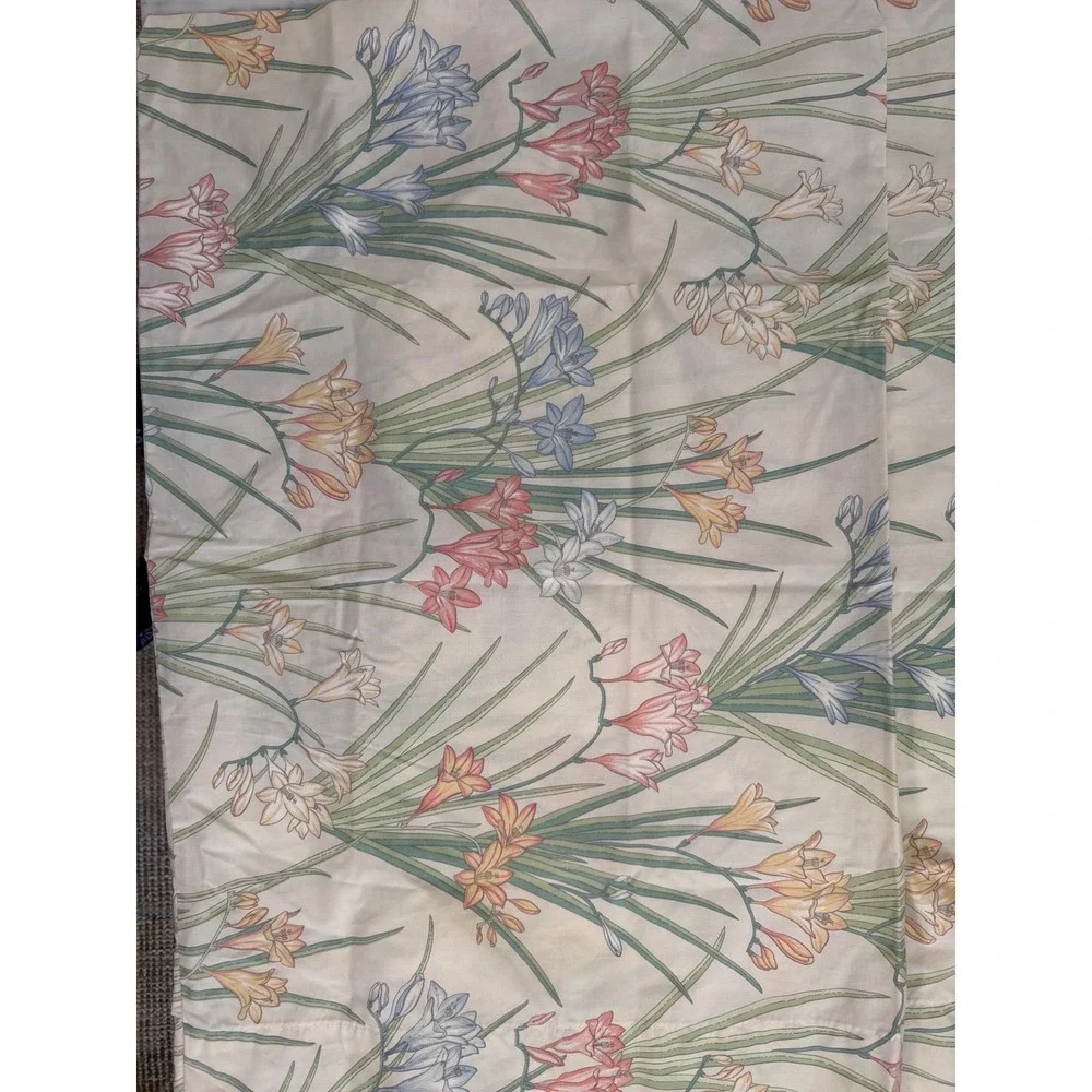 Vintage Wamsutta Ultracale Floral Pillowcase Set Standard Peach Blue Lilies 2pc